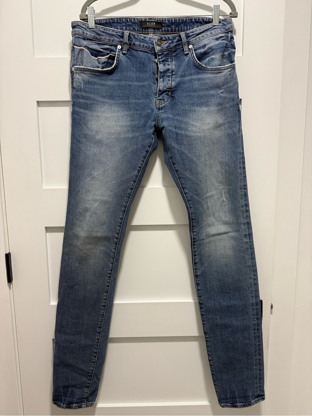 Neuw Men's Slim Straight Jeans in Faded Blue